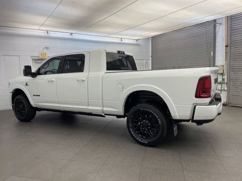 New 2026 RAM 2500 Limited image 8