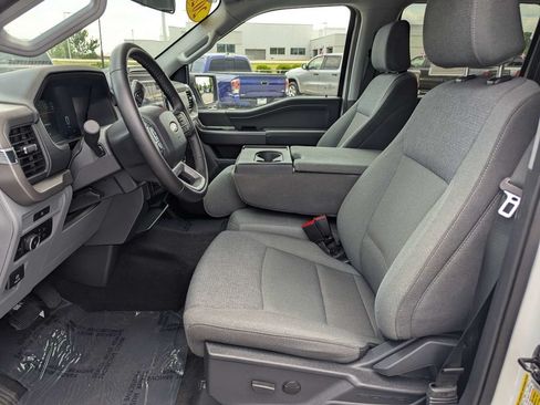 Used 2025 Ford F150 XLT w/ Equipment Group 301A Standard AWD/4WD image 19