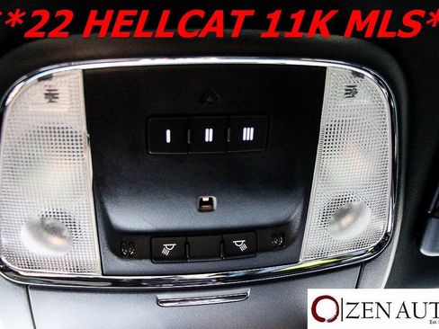 Used 2022 Dodge Charger SRT Hellcat w/ Harman/Kardon Audio Group image 23