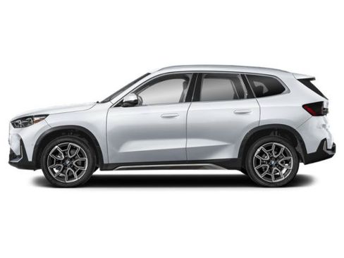 Used 2025 BMW X1 xDrive28i w/ Convenience Package AWD/4WD image 3
