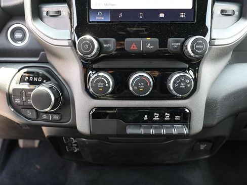 New 2026 RAM 1500 Warlock AWD/4WD image 18