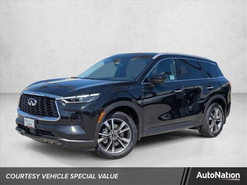 New 2025 INFINITI QX60 Luxe image 1