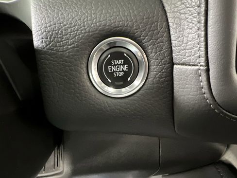 Certified 2023 GMC Yukon Denali AWD/4WD image 17