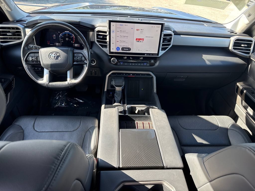 Used 2024 Toyota Tundra Limited w/ Power Package RWD image 5