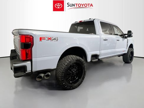 Used 2024 Ford F250 Platinum AWD/4WD image 4