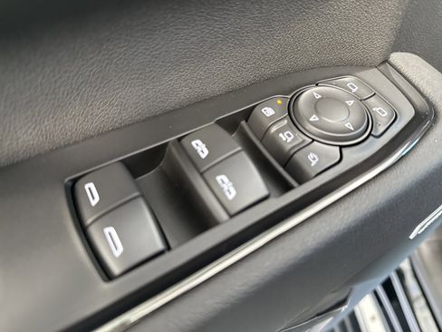 Used 2026 GMC Sierra 2500 AT4 w/ AT4 Premium Plus Package image 36