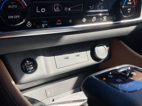 New 2026 Nissan Rogue Platinum w/ Platinum Premium Package image 28