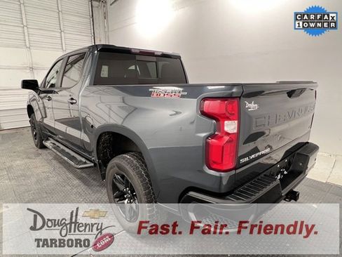 Used 2019 Chevrolet Silverado 1500 LT Trail Boss image 3