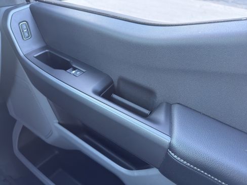 Used 2025 Ford F250 XLT image 17