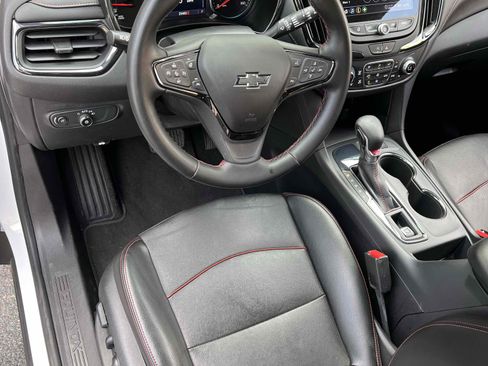 Used 2023 Chevrolet Equinox RS w/ RS Leather Package image 15