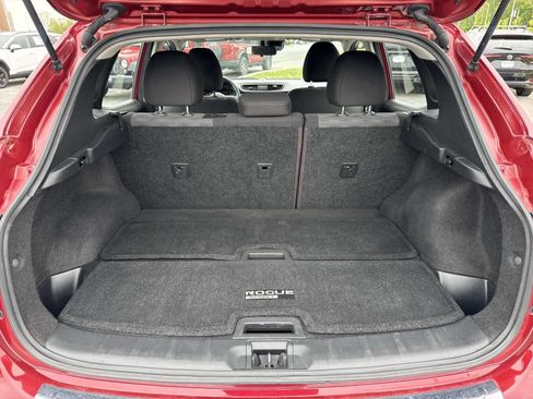 Used 2019 Nissan Rogue Sport SV FWD image 27
