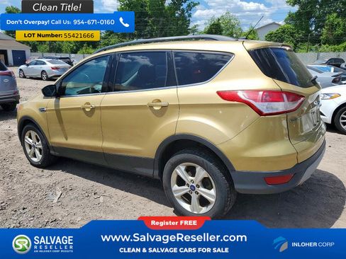 Used 2014 Ford Escape SE w/ Equipment Group 201A AWD/4WD image 3
