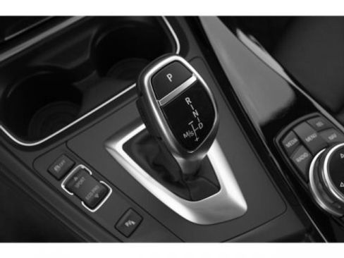 Used 2015 BMW 328i Gran Turismo xDrive image 13