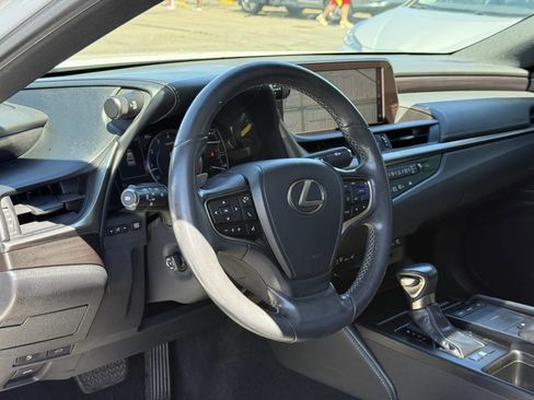 Used 2019 Lexus ES 350 image 26