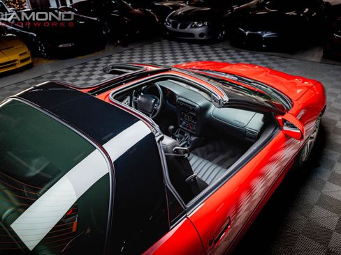 Used 2002 Chevrolet Camaro Z28 w/ SS Performance/Appearance Pkg image 51