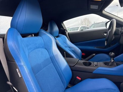 Used 2024 Nissan Z Performance w/ Floor Mat Package image 11