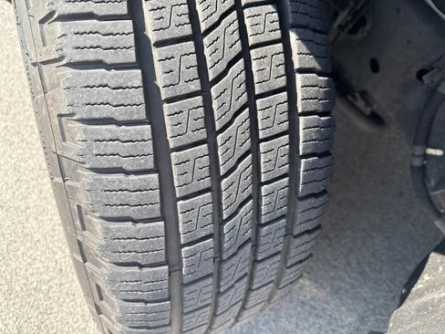 Used 2016 Ford Expedition XLT AWD/4WD image 9