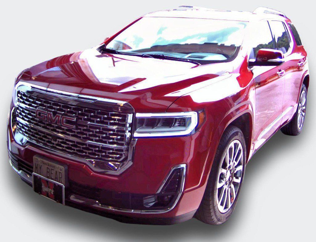 Used 2020 GMC Acadia Denali w/ Technology Package FWD image 4