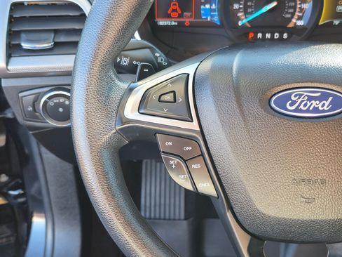 Used 2020 Ford Fusion SE AWD/4WD image 19
