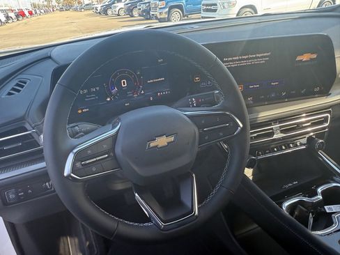 New 2026 Chevrolet Traverse LT image 25