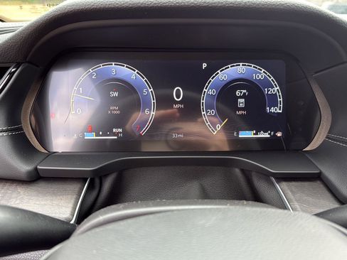 New 2026 Jeep Grand Cherokee Limited w/ Luxury Tech Group II RWD image 18