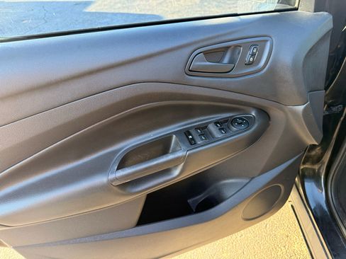 Used 2013 Ford Escape S image 8