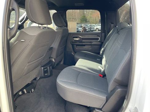 Used 2024 RAM 2500 Big Horn w/ Sport Appearance Package image 18