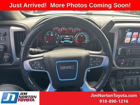 Used 2018 GMC Sierra 1500 SLT w/ SLT Premium Package AWD/4WD image 10