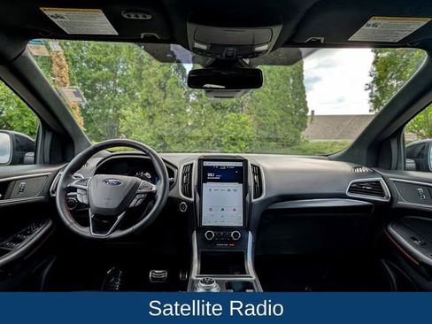 Used 2024 Ford Edge ST-Line w/ Class II Trailer Tow Package AWD/4WD image 13