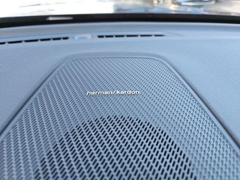 New 2026 Volvo XC60 B5 Plus w/ Climate Package image 38