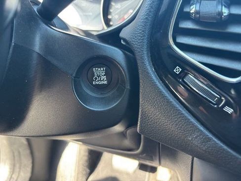 Used 2019 Jeep Compass Limited image 20