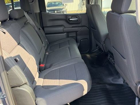 Used 2021 Chevrolet Silverado 1500 LT w/ Z71 Off-Road Package AWD/4WD image 15