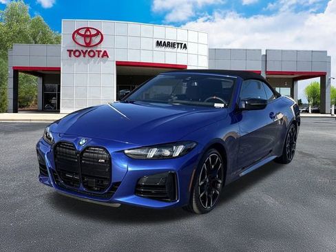 Used 2025 BMW M440i Convertible w/ Premium Package image 23