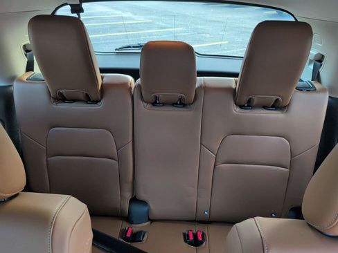 Used 2023 Nissan Pathfinder Platinum FWD image 37
