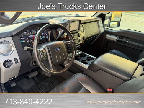 Used 2015 Ford F250 Lariat w/ Lariat Ultimate Package image 21