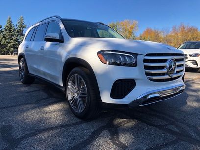 New 2026 Mercedes-Benz GLS 450 4MATIC