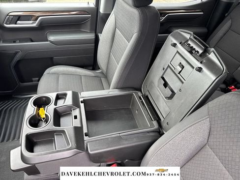 Used 2025 Chevrolet Silverado 1500 LT AWD/4WD image 14