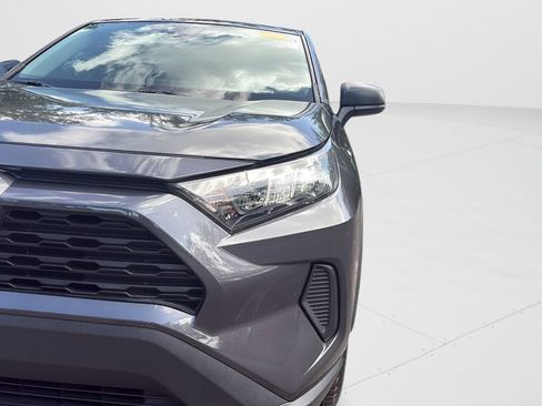 Used 2022 Toyota RAV4 LE AWD/4WD image 21