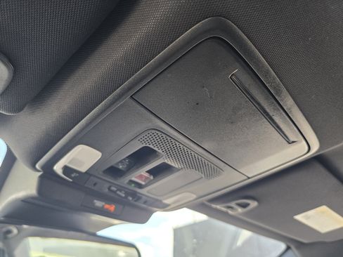 Used 2025 Honda Accord Sport image 23