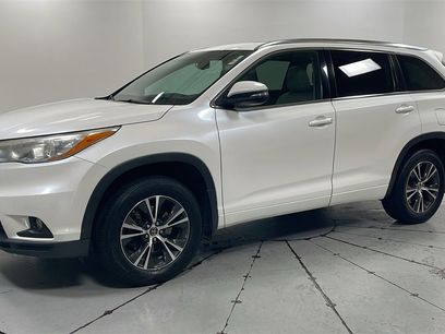 Used 2016 Toyota Highlander XLE