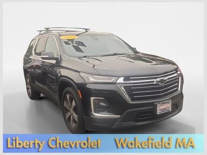 Used 2023 Chevrolet Traverse LT w/ LT Premium Package