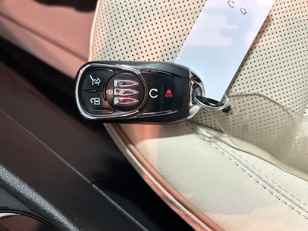 Used 2026 Buick Encore GX Avenir w/ Avenir Technology Package AWD/4WD image 22