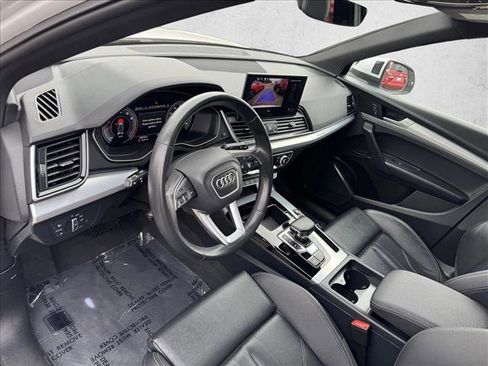 Used 2025 Audi Q5 2.0T Premium AWD/4WD image 12