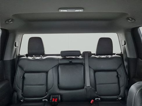 Used 2024 GMC Sierra 1500 Elevation image 41