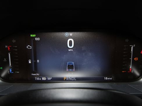 New 2025 Ford Maverick XL image 8