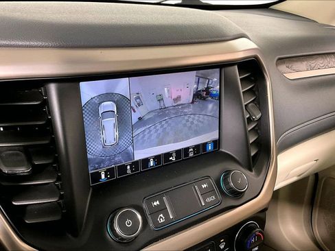 Used 2021 GMC Acadia Denali w/ Denali Technology Package image 21