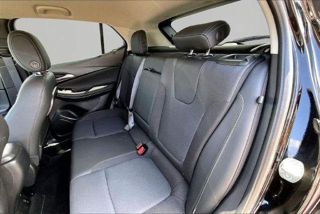 Used 2022 Buick Encore GX Select w/ Advanced Technology Package FWD image 28