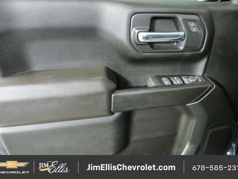 Used 2022 Chevrolet Silverado 1500 Custom AWD/4WD image 6