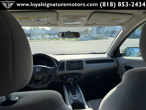 Used 2016 Honda HR-V LX image 15