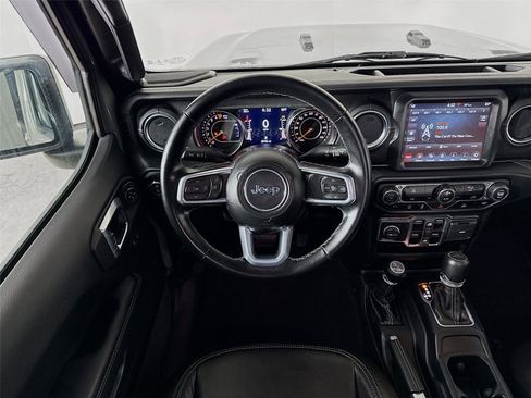 Used 2021 Jeep Gladiator Overland w/ Popular Equipment Package image 21
